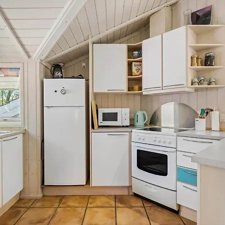 Holiday home 1445 Aakirkeby - Poserekrogen 13